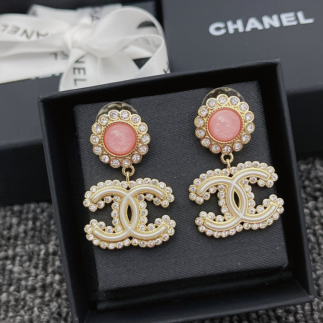Pendientes de Diamantes y Cristales de Flores