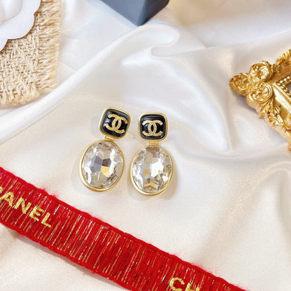 Pendientes colgantes ovalados de diamantes vintage