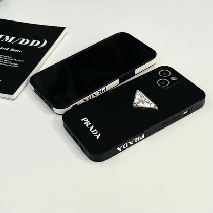 Coque souple classique en caoutchouc avec monogramme