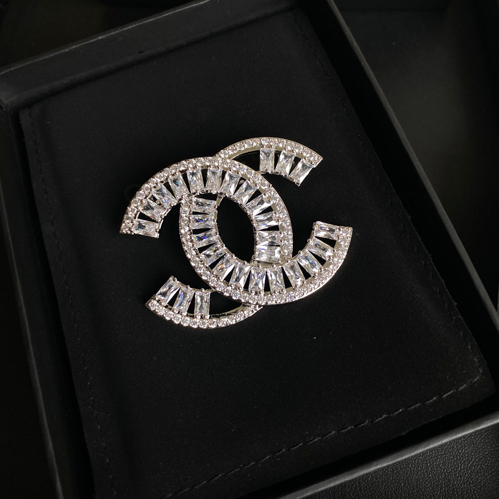 Broche en diamant de cristal trempé