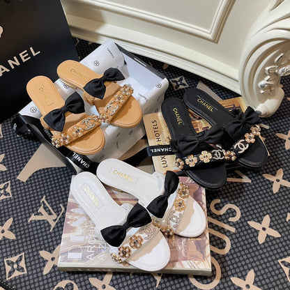 Pantuflas Planas con Lazo y Gema de Perla
