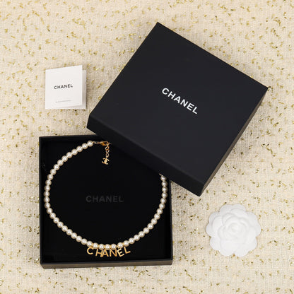 Collier Pendentif Lettre Perle