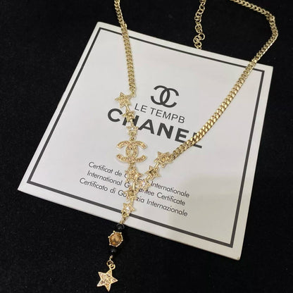 Collar con colgante largo de estrella premium