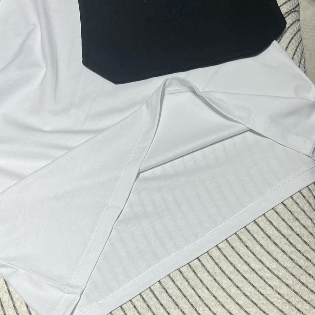 T-shirt d'été orné de strass