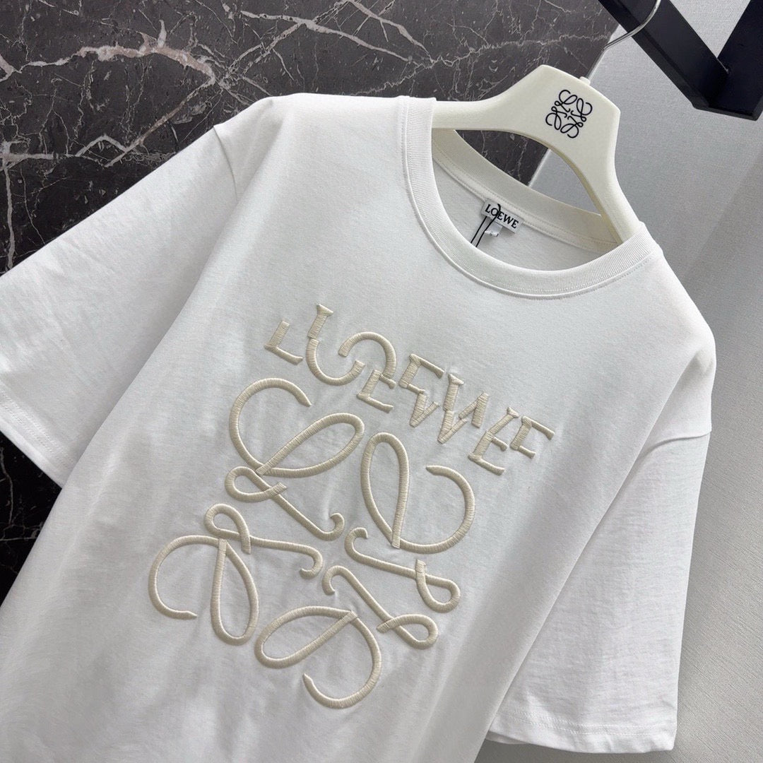 Nouveau T-shirt brodé lettre irrégulière