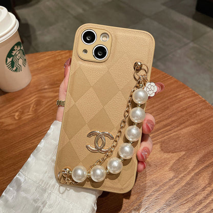 Estuche de Cuero con Pulsera de Cadena de Perlas
