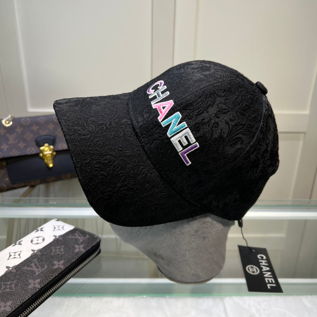 Casquette de baseball brodée colorée à motif 3D