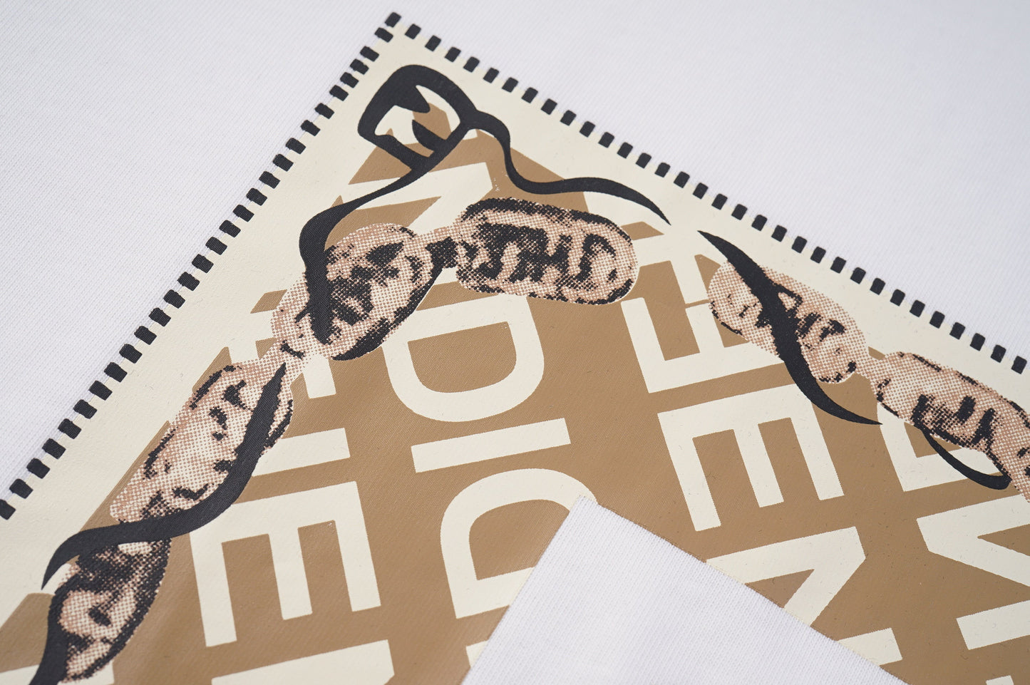 T-shirt imprimé lettre F simple