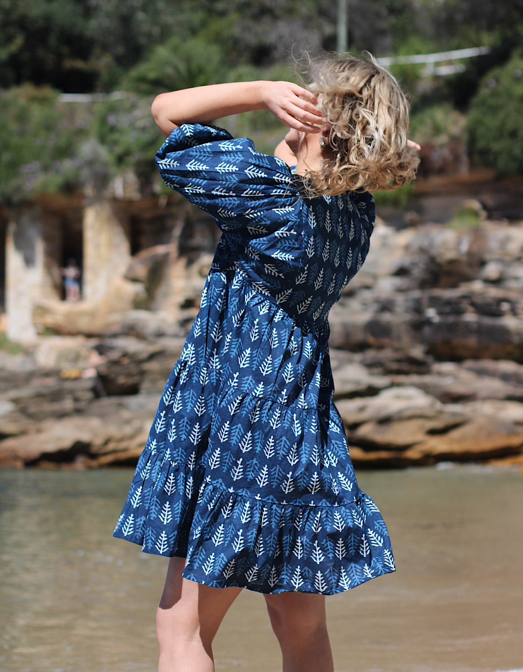 Robe courte Neera en Neela