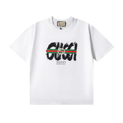 T-shirt imprimé créatif