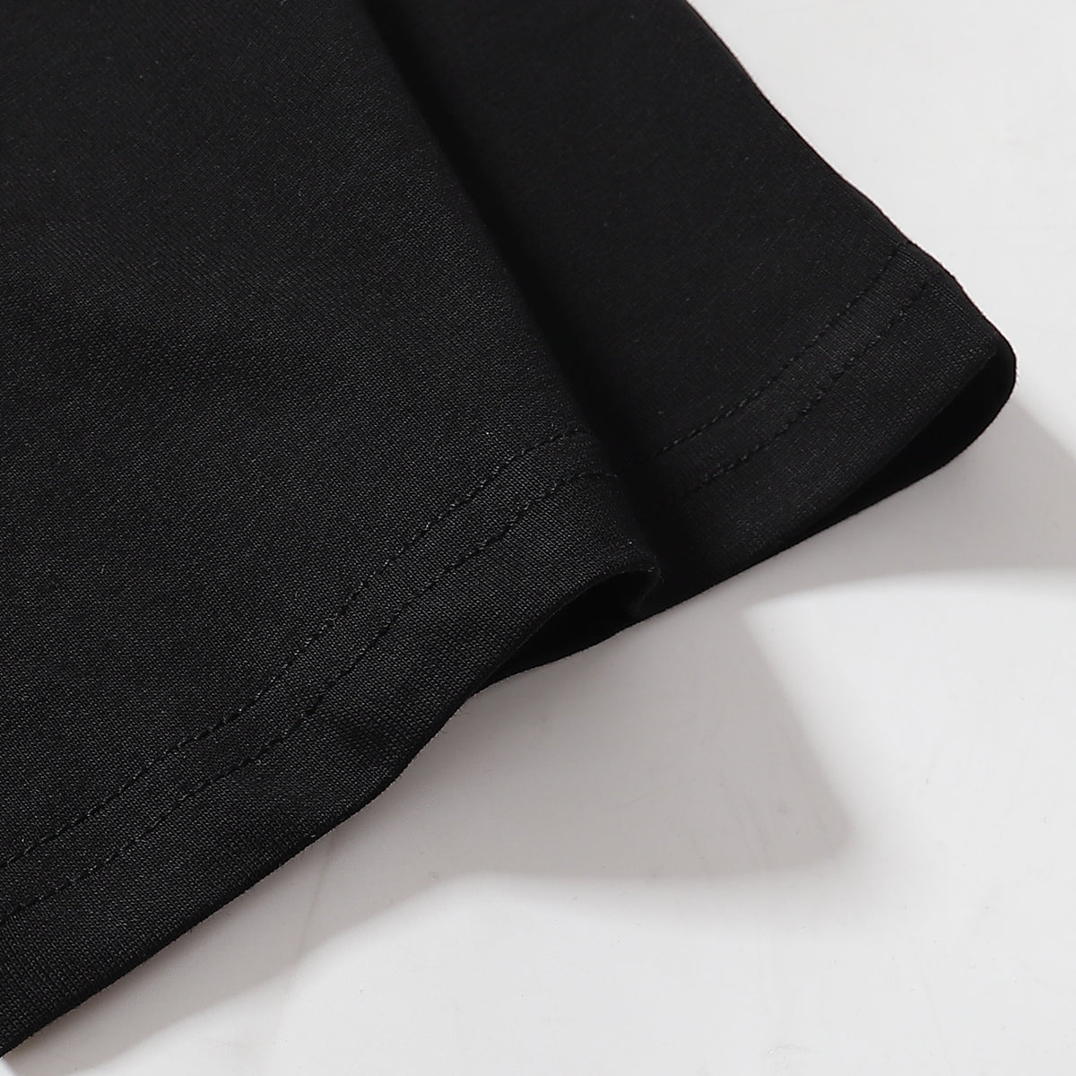 T-shirt imprimé créatif