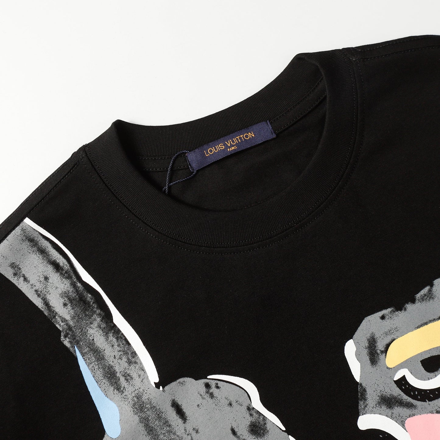 T-shirt imprimé créatif