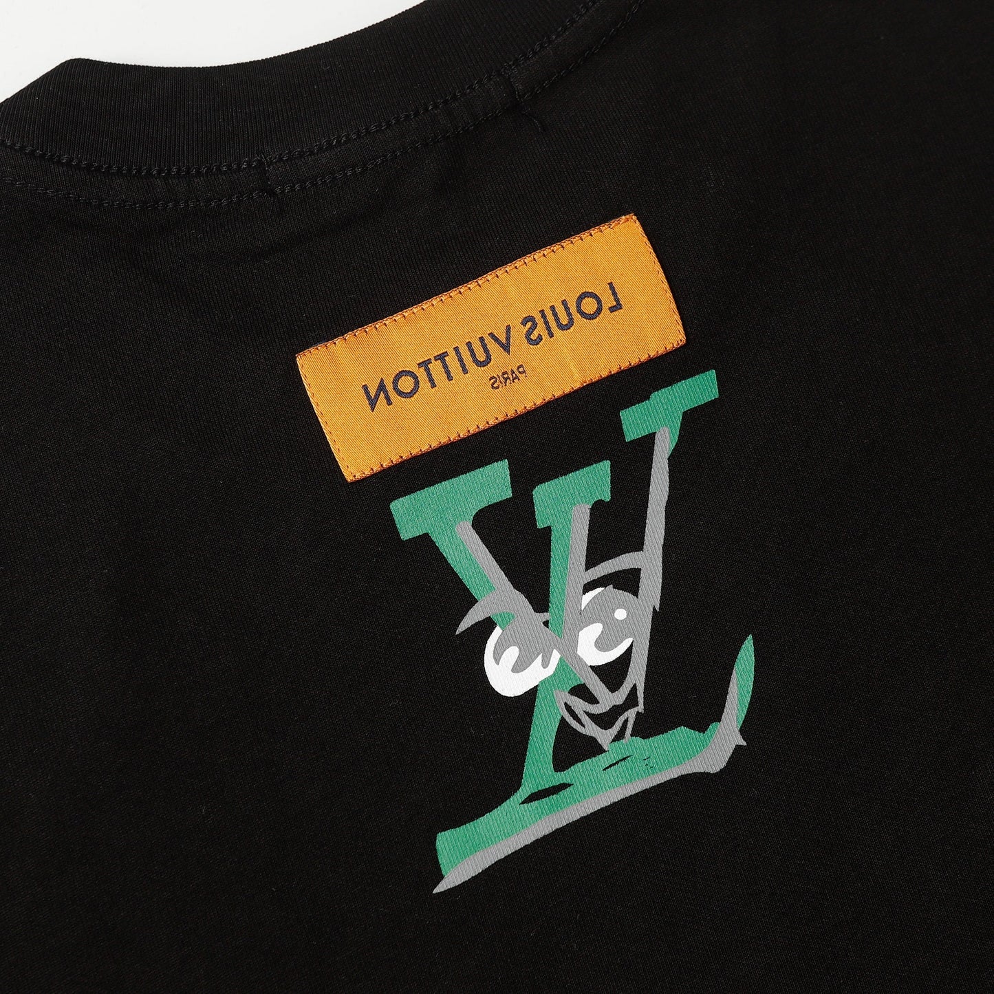 T-shirt imprimé créatif