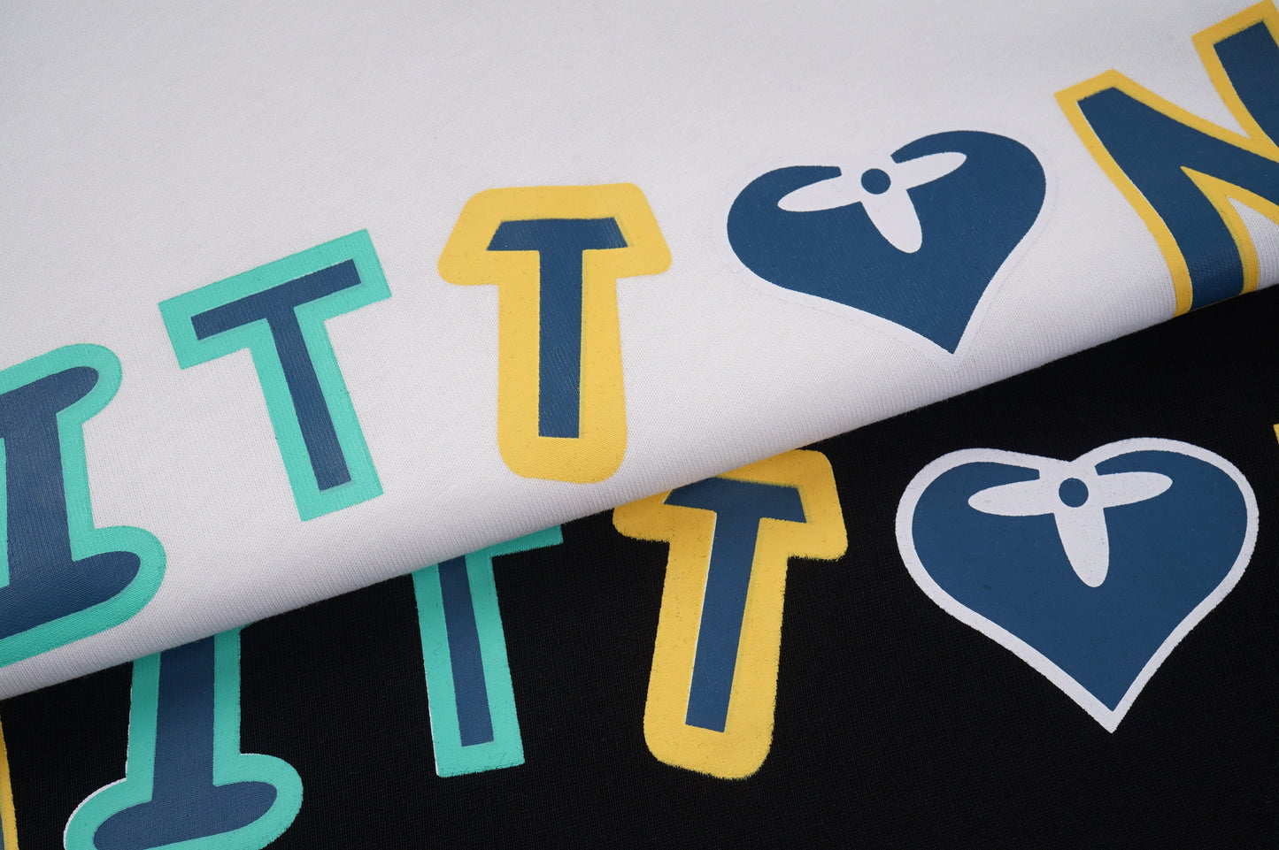 T-shirt imprimé créatif