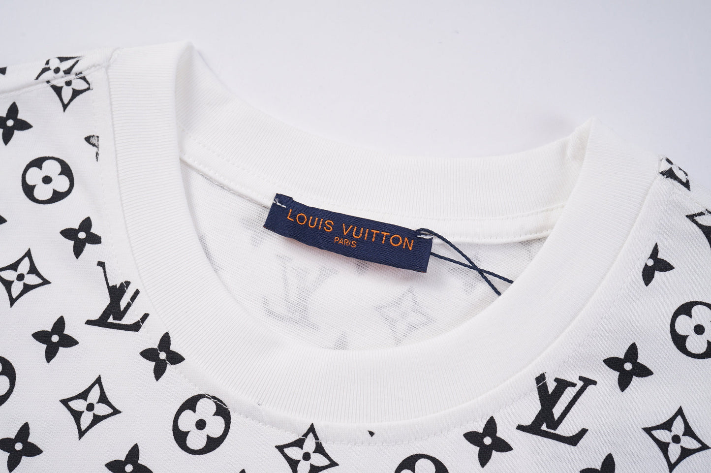 T-shirt à imprimé lettres dégradées