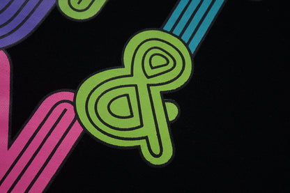 T-shirt à imprimé lettres irrégulier