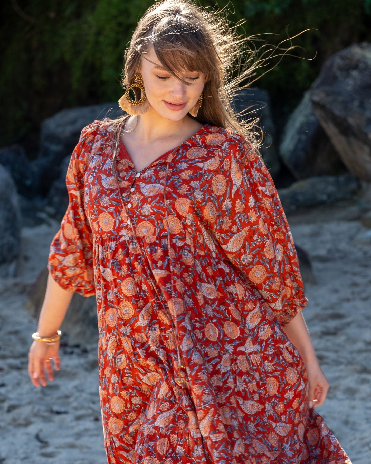 Robe courte Neera en Laal Soma