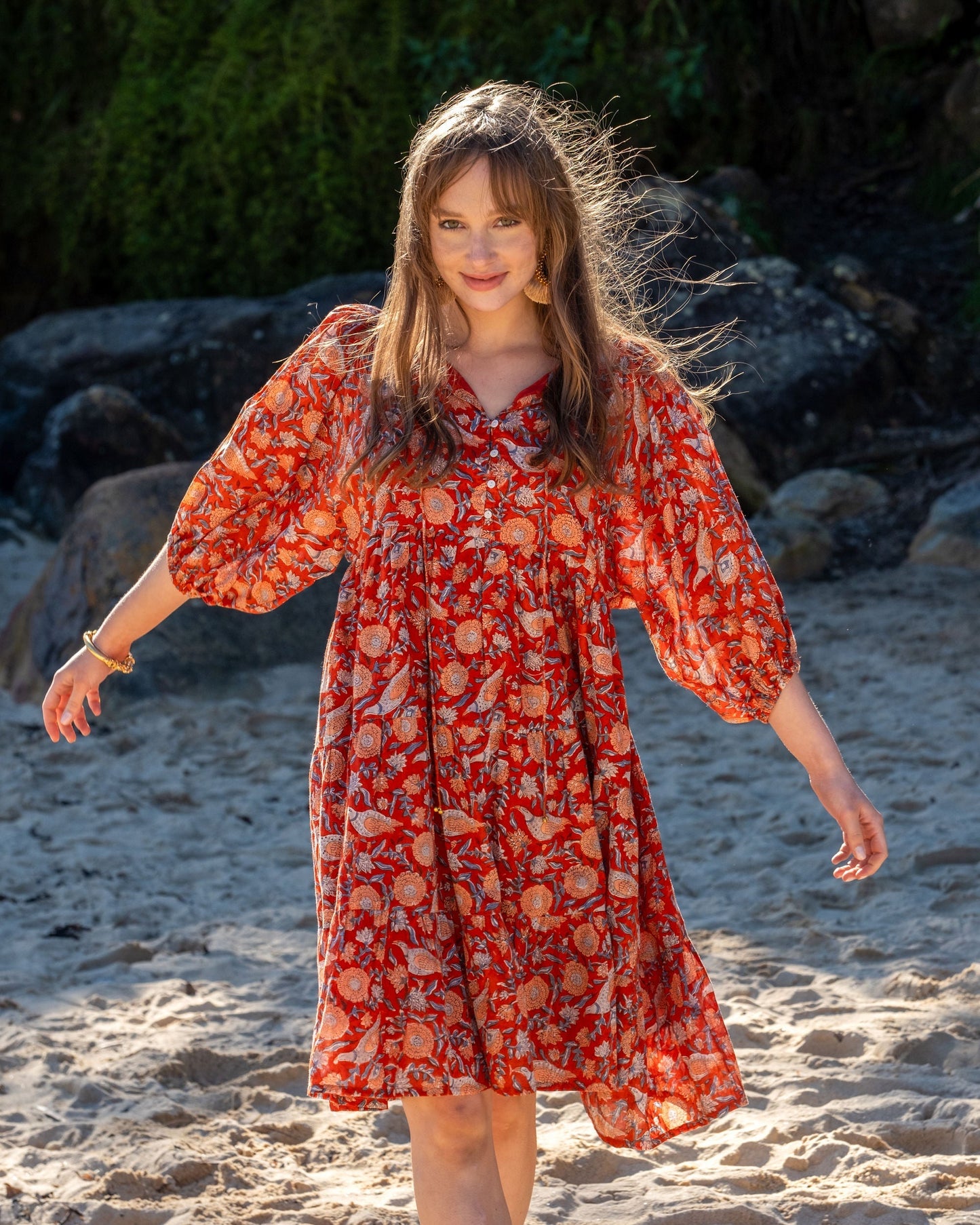 Robe courte Neera en Laal Soma