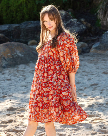 Robe courte Neera en Laal Soma