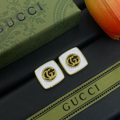 Boucles d'oreilles carrées rétro