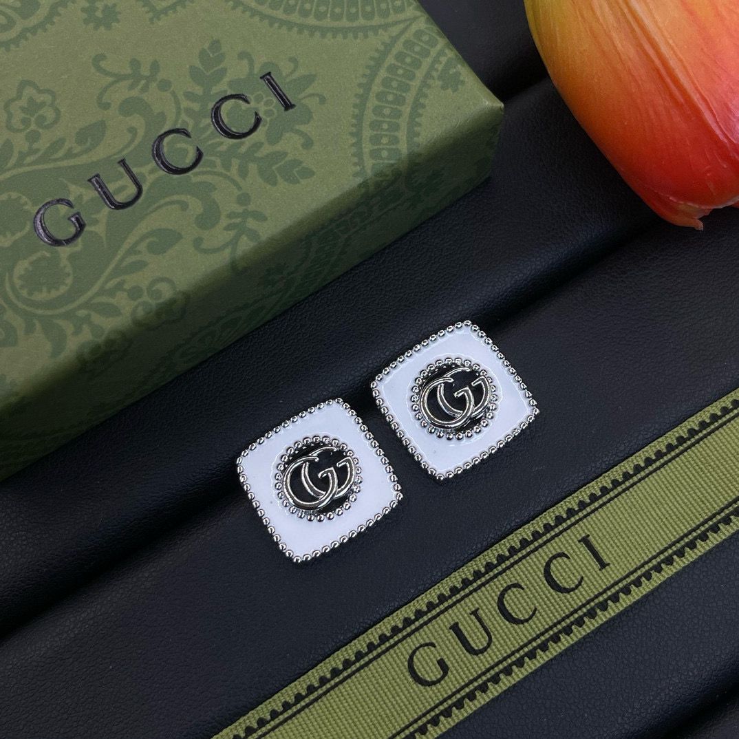 Boucles d'oreilles carrées rétro
