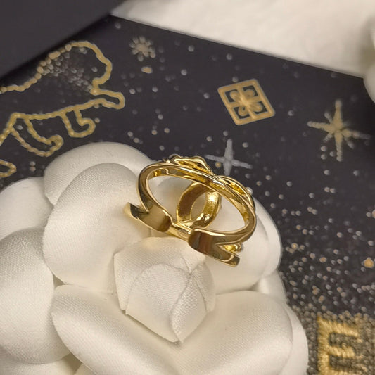Anillo abierto de perla de moda
