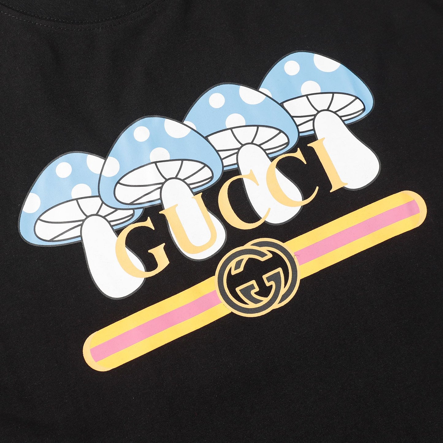 T-shirt imprimé champignons