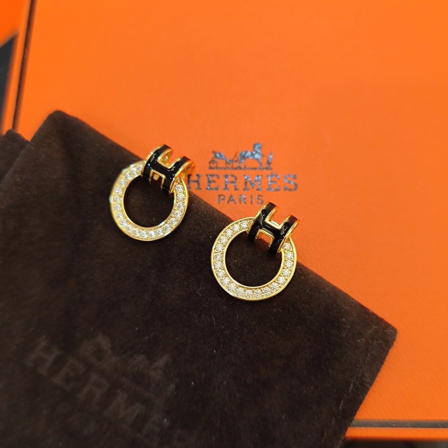 Pendientes de Aro con Cristales Brillantes