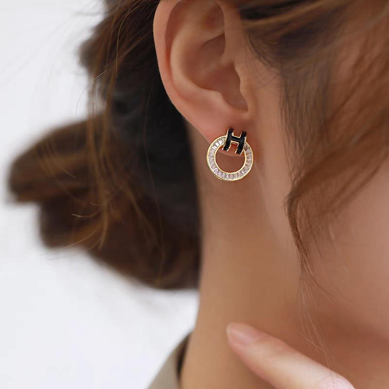 Pendientes de Aro con Cristales Brillantes