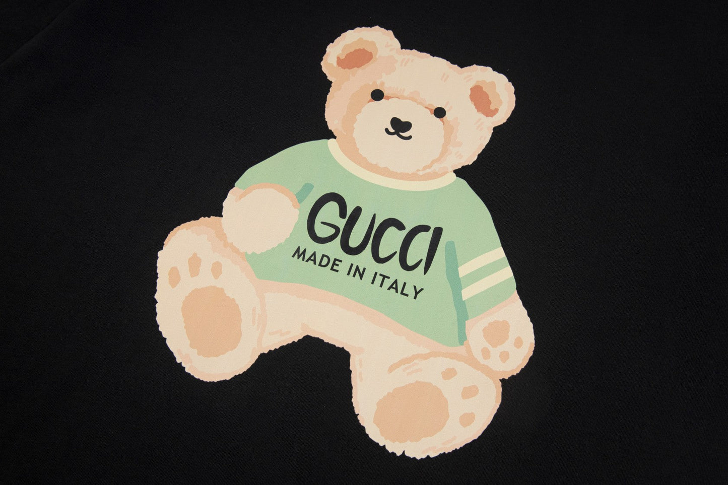 T-shirt à imprimé ourson mignon