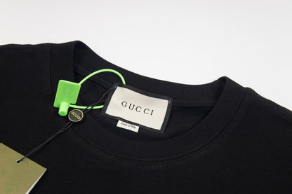 T-shirt simple avec grand logo imprimé
