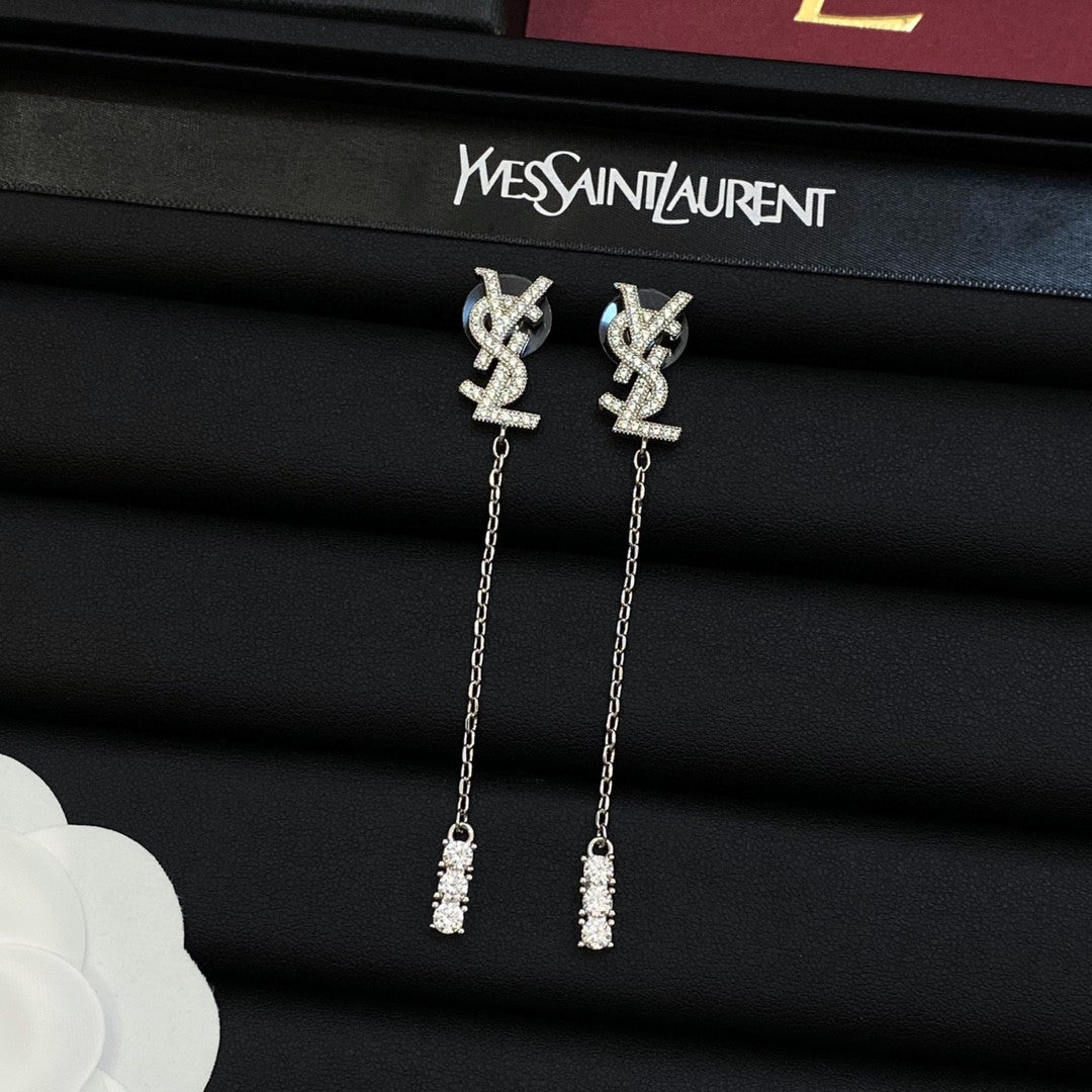 Boucles d'oreilles pendantes longues en métal cristal
