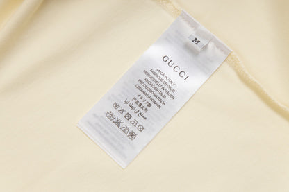 T-shirt imprimé lettres arc-en-ciel