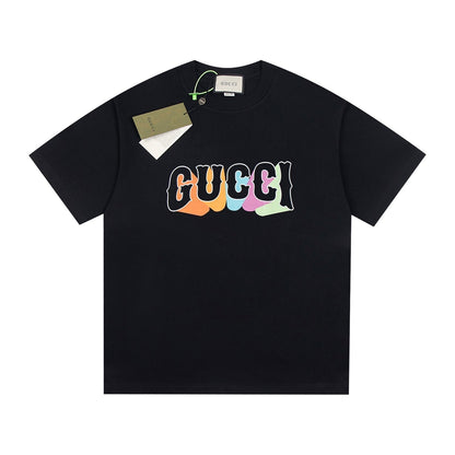 T-shirt imprimé lettres arc-en-ciel