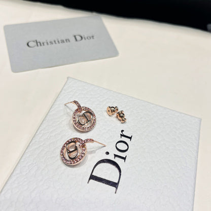 Boucles d'oreilles créoles en métal strassées