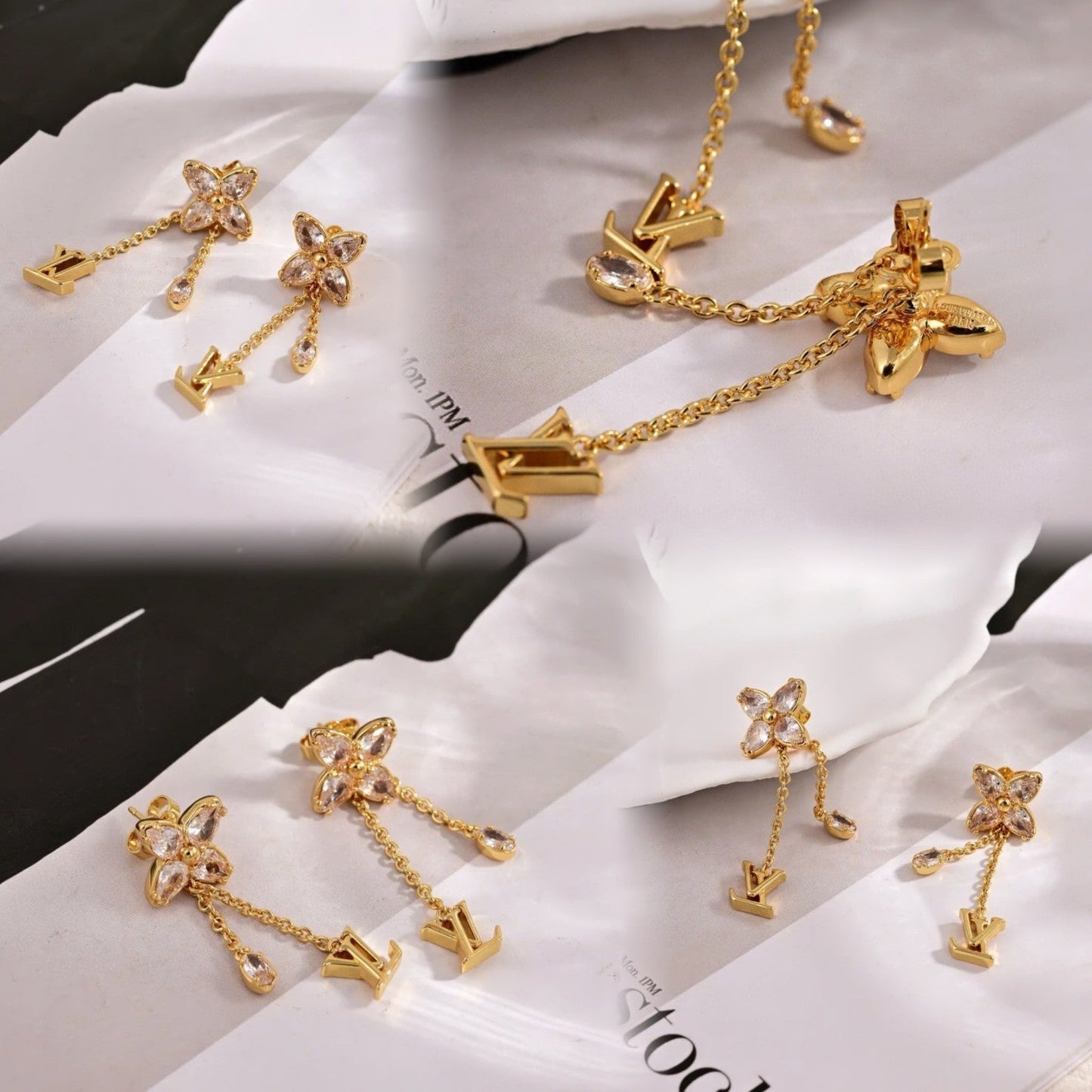Boucles d'oreilles réversibles avec pendentifs floraux en cristal