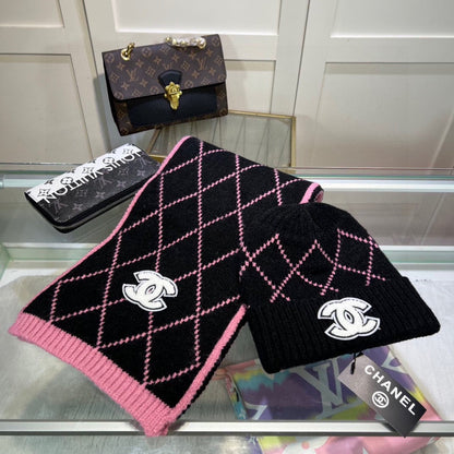 Ensemble classique bonnet et écharpe en laine à motif losanges
