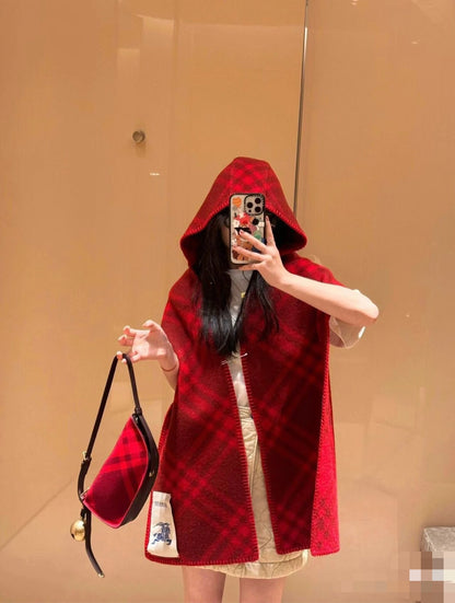 ✨ In Stock | 2025 New Year Hooded Checkered Wool Shawl – Elegant Blanket-Style Wrap