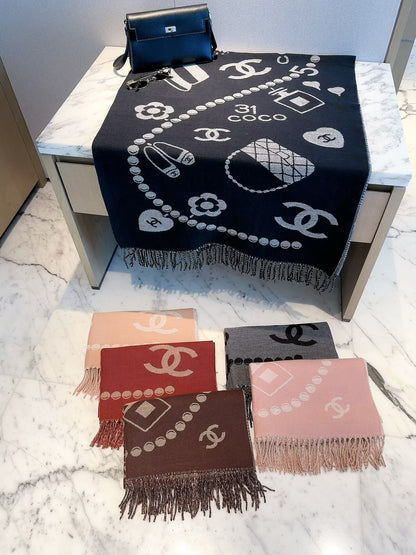 2026 New Double-Sided Cashmere Scarf – Playful Vintage Feminine Style