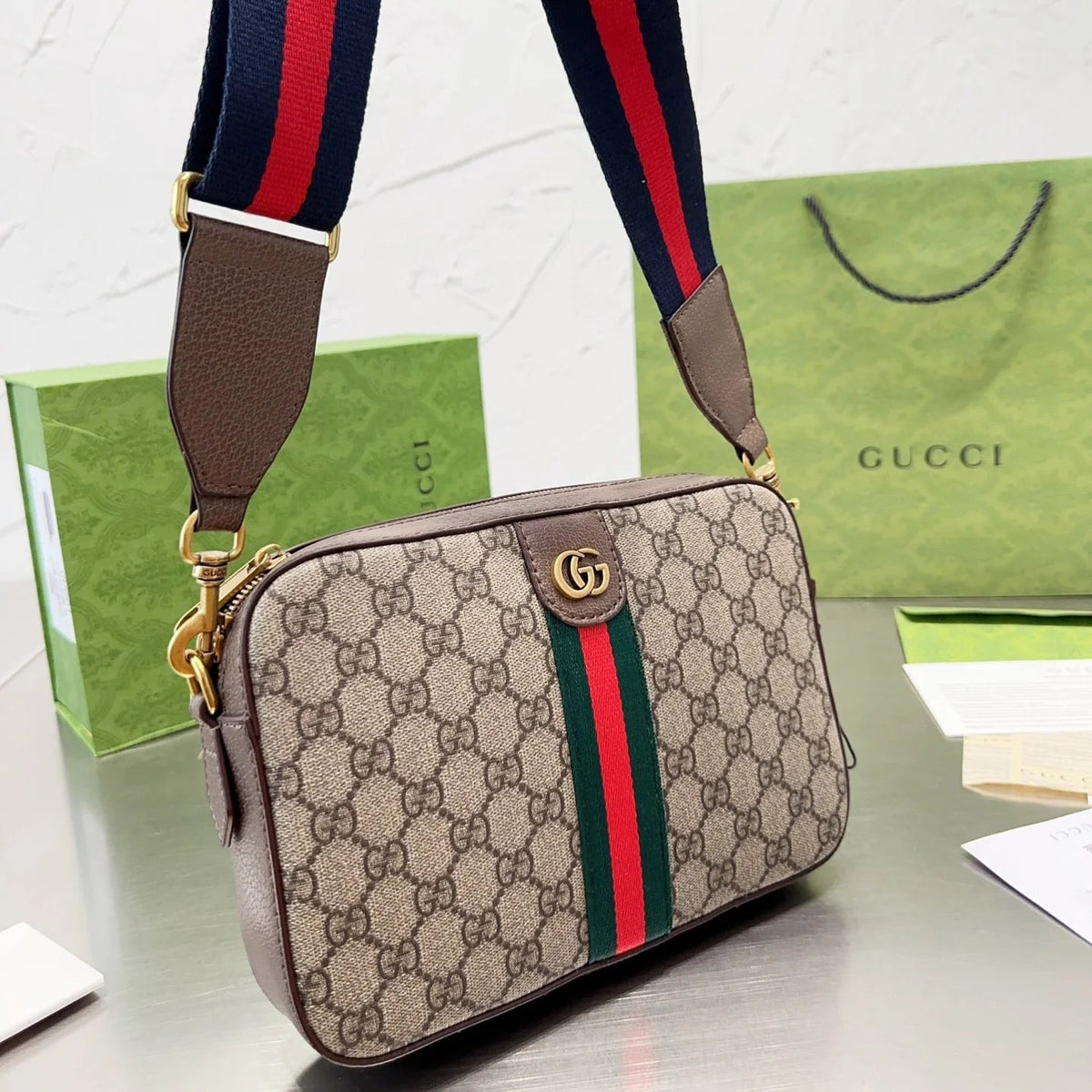 Vintage G Shoulder Camera Bag