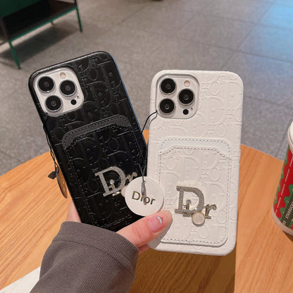 Estuche tarjetero de cuero