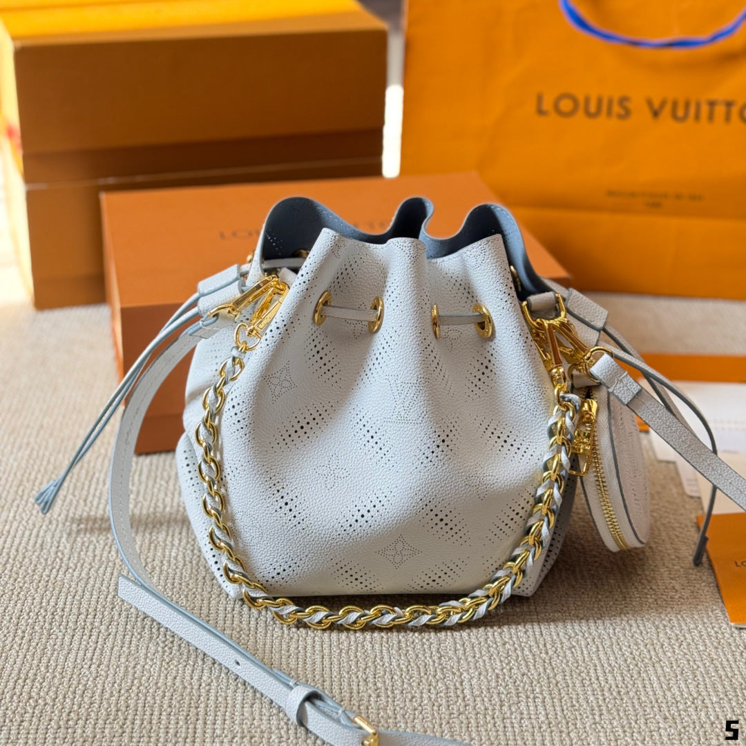 Sac seau creux gaufré avec cordon de serrage
