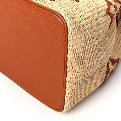 Sac seau en paille gaufrée