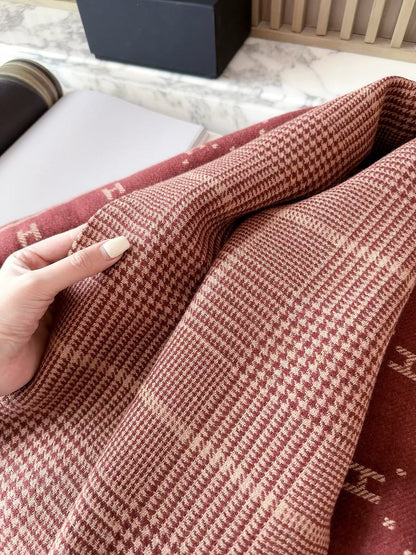 2026 New Double-Sided Carriage Cashmere Scarf Elegant Heritage Style