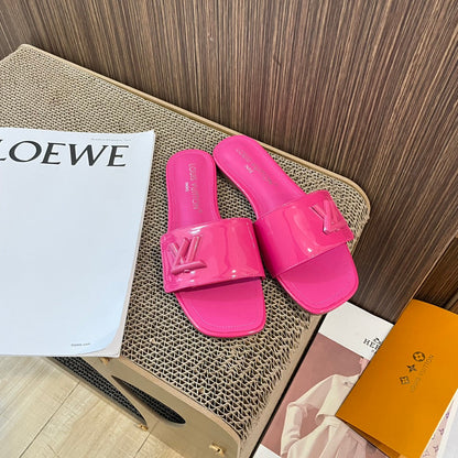 Multicolor Flat Slides