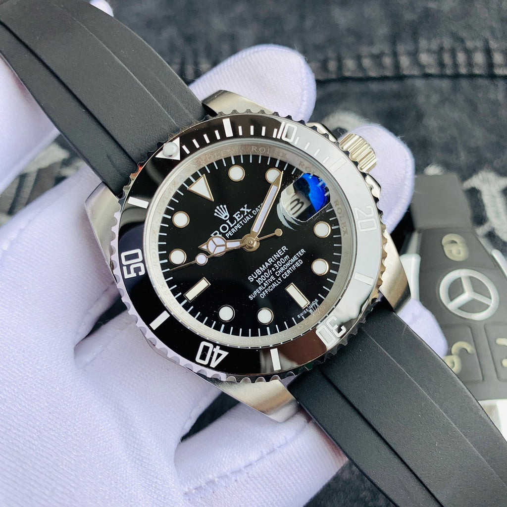 Men’s Stainless Steel Automatic Dive Watch – 3-Color Dial Collection, Sport Rubber Strap, Classic Diver Style
