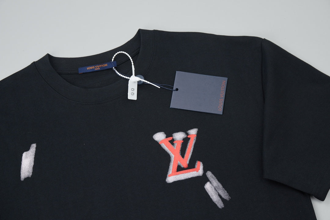 T-shirt avec logo gribouillé dessiné à la main