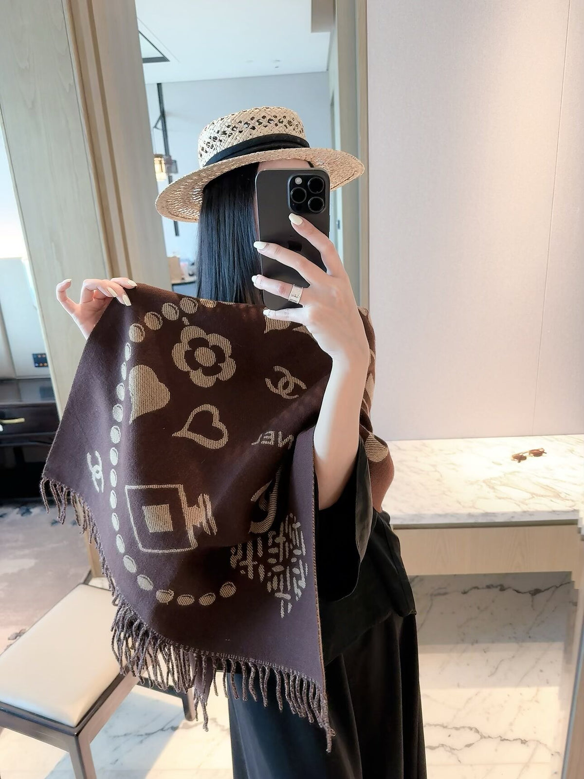 2026 New Double-Sided Cashmere Scarf – Playful Vintage Feminine Style
