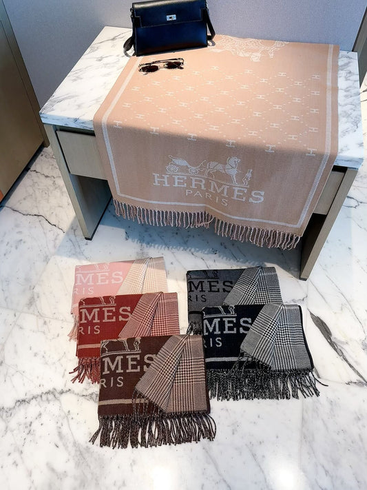 2026 New Double-Sided Carriage Cashmere Scarf Elegant Heritage Style