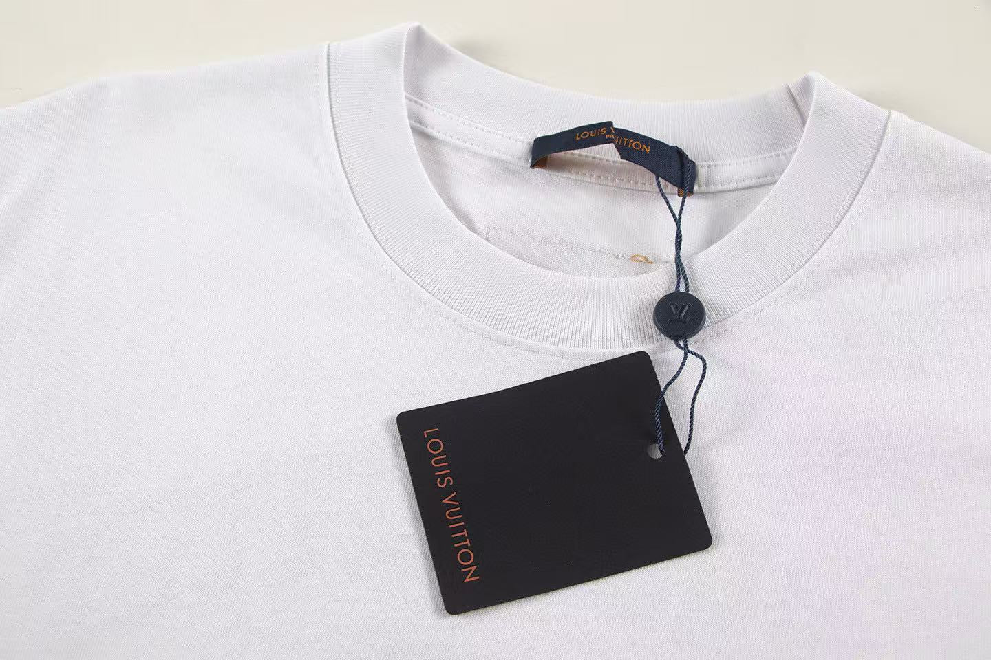 T-shirt imprimé en trois dimensions
